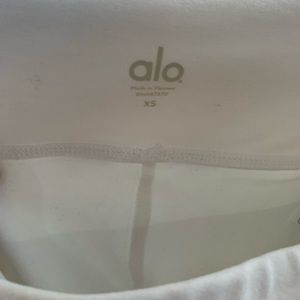 White Alo Leggings